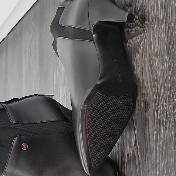 Bandolino women's size 7 black boots. - Picture 2 of 4
